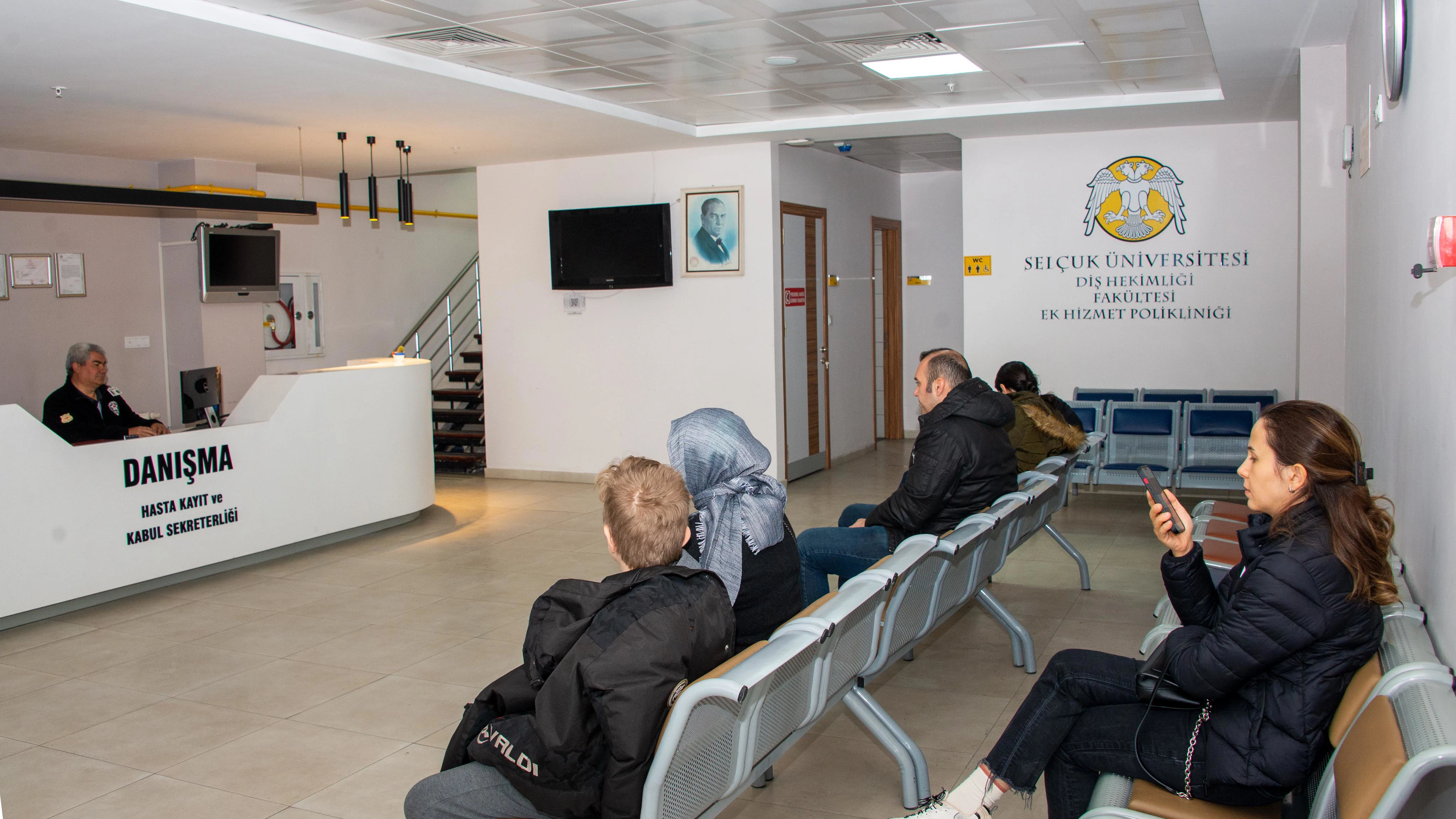 Selçuk Üniversitesi, Beyhekim’de ağız - diş sağlığı hizmetlerine devam ediyor